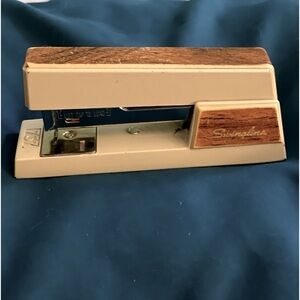 Signature 737 stapler works office work paperwork   #67